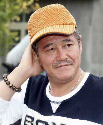 [黑龙江卫视]赵本山、小沈阳加盟大型娱乐栏目